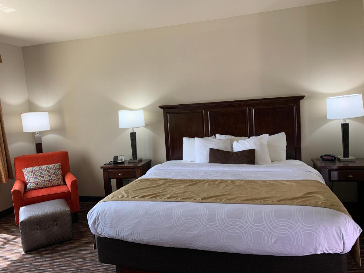 Radisson Hotel River Falls Bagian luar foto