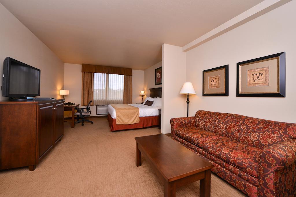 Radisson Hotel River Falls Bagian luar foto