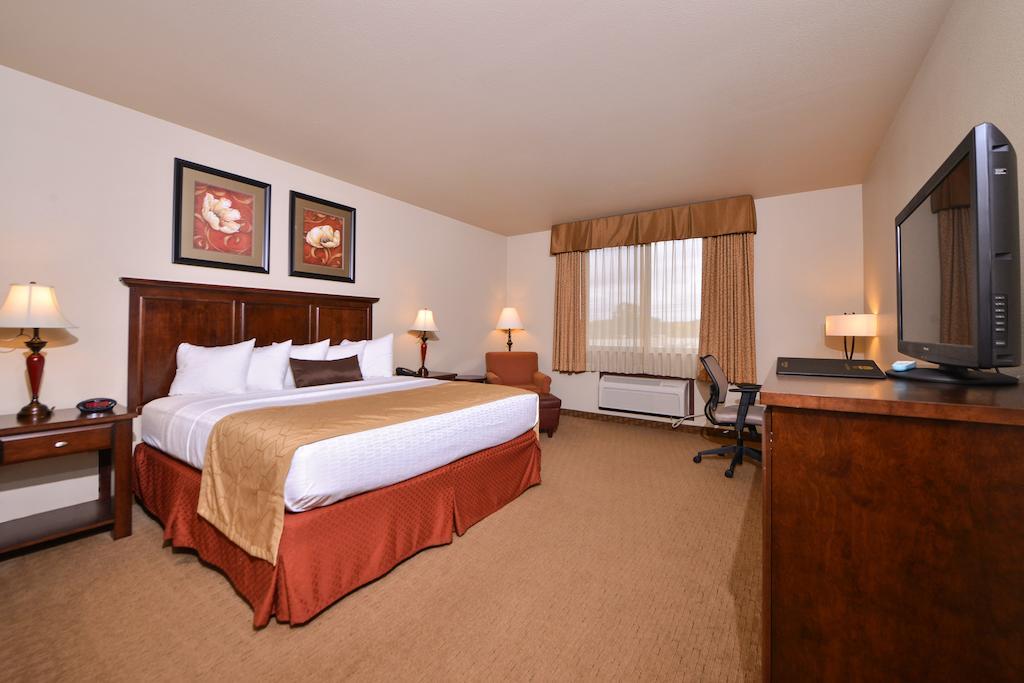 Radisson Hotel River Falls Bagian luar foto