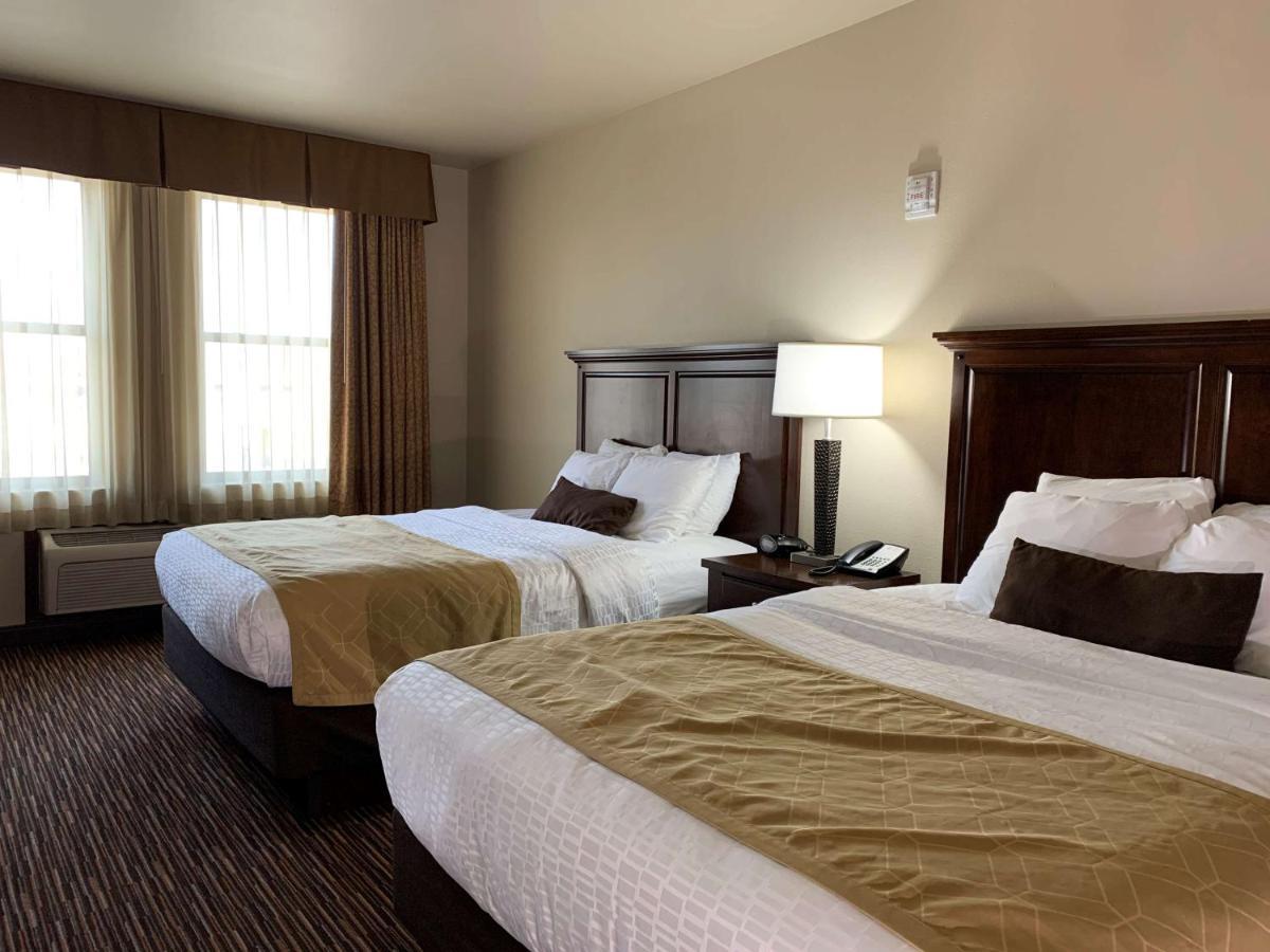 Radisson Hotel River Falls Bagian luar foto